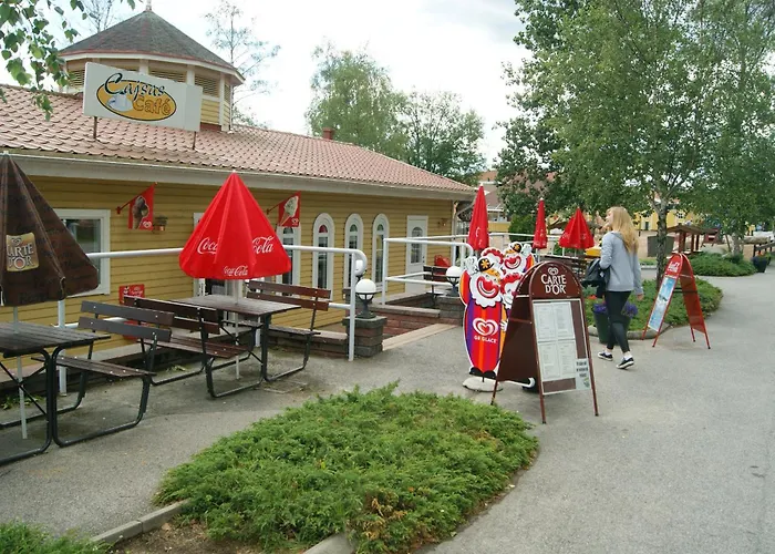 Bjoerkbackens Stugby I Vimmerby