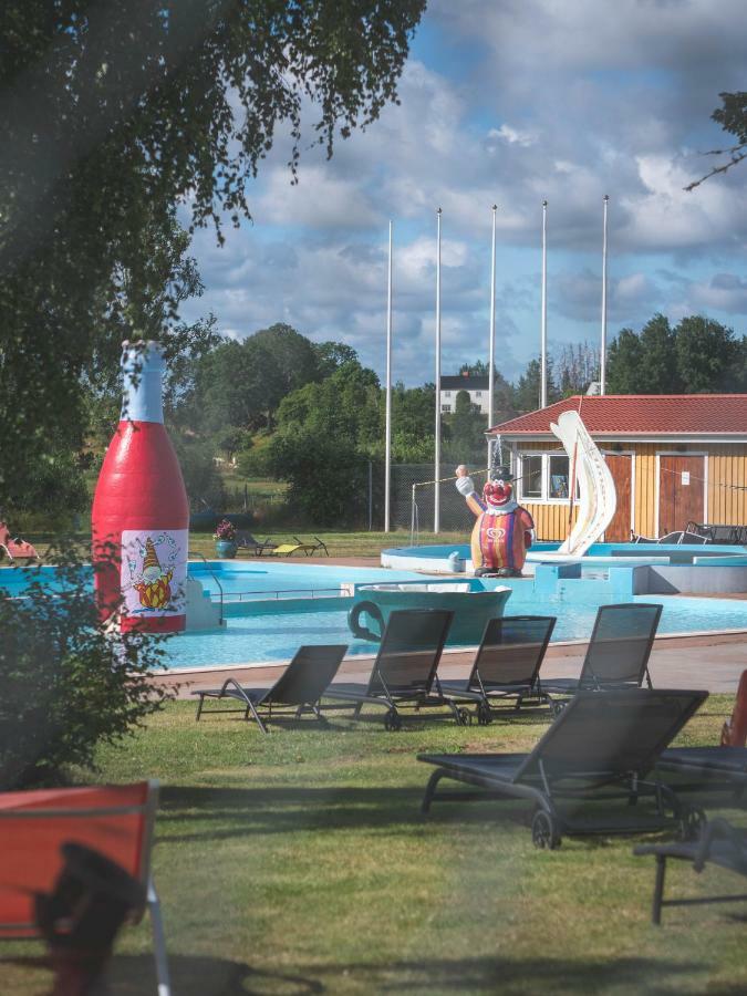 假日公園 Bjoerkbackens Stugby I Vimmerby